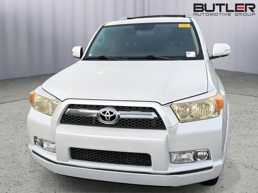 Blizzard Pearl 2011 Toyota 4Runner SR5