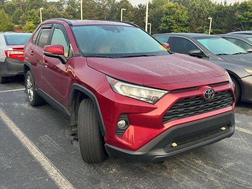 2021 Toyota RAV4 XLE Premium