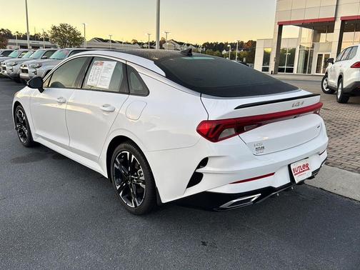 2024 Kia K5 GT-Line