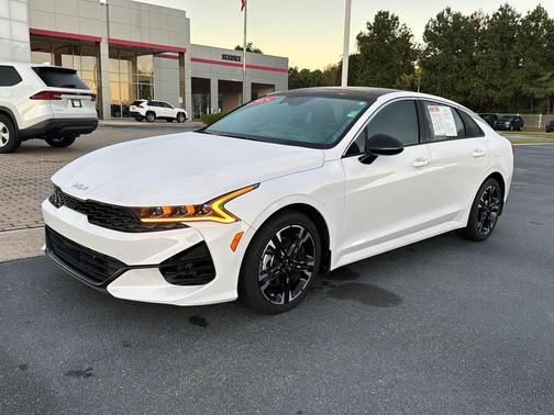 2024 Kia K5 GT-Line