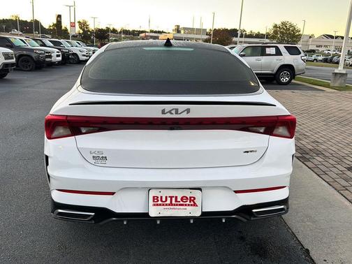 2024 Kia K5 GT-Line