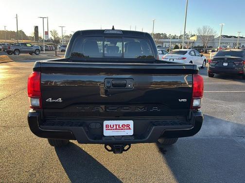 2023 Toyota Tacoma SR