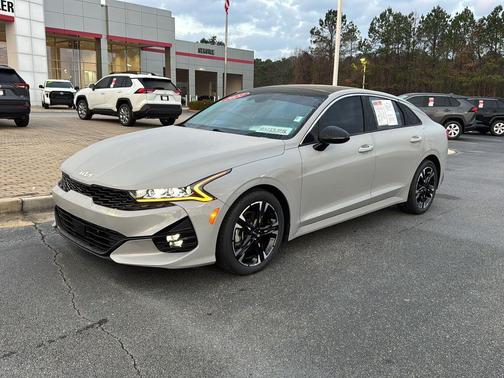 2022 Kia K5 GT-Line