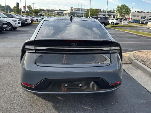 2025 Toyota Prius Plug-In Hybrid XSE