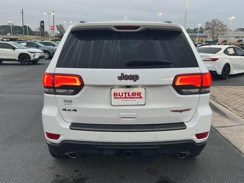 2021 Jeep Grand Cherokee Trailhawk