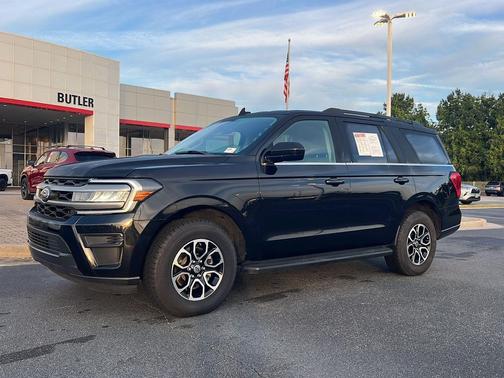 Agate Black 2024 Ford Expedition XLT