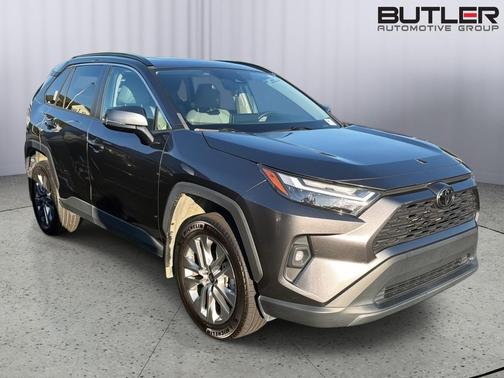 Magnetic Gray Metallic 2024 Toyota RAV4 XLE Premium