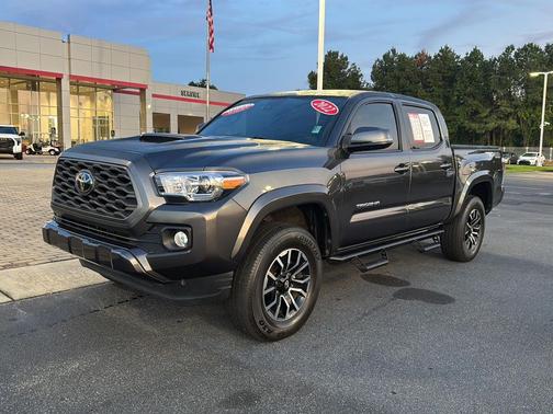 2022 Toyota Tacoma TRD Sport