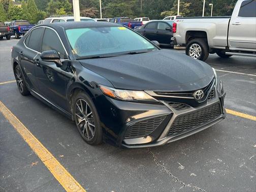 2021 Toyota Camry SE