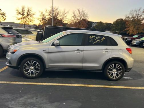 2018 Mitsubishi Outlander Sport 2.4 SE