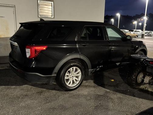 2021 Ford Explorer Base