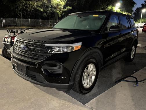 2021 Ford Explorer Base