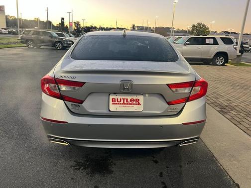 2021 Honda Accord Touring 2.0T