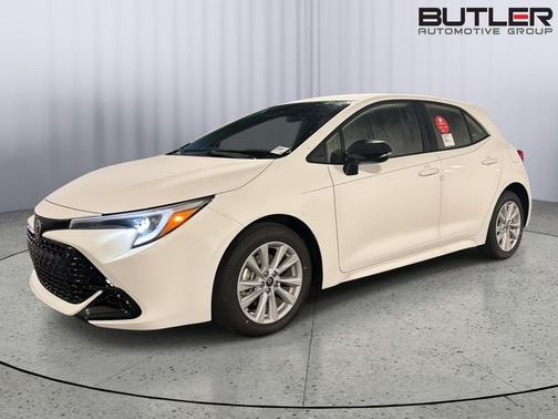 Ice Cap 2027 Toyota Corolla SE