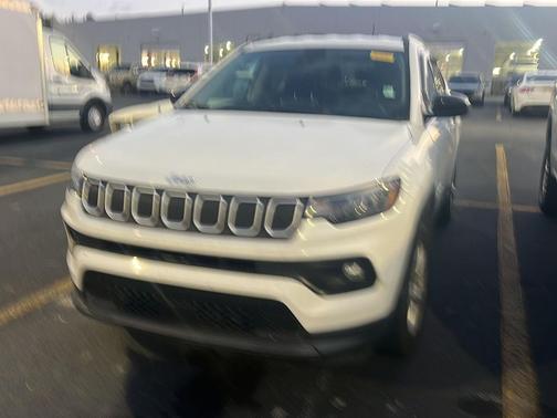 2022 Jeep Compass Latitude