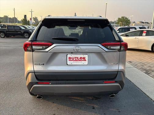 2020 Toyota RAV4 Limited