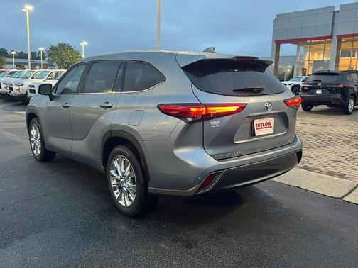 2023 Toyota Highlander Limited