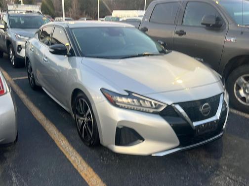 2022 Nissan Maxima SV Xtronic CVT