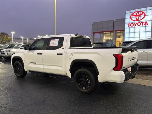 2025 Toyota Tundra SR5
