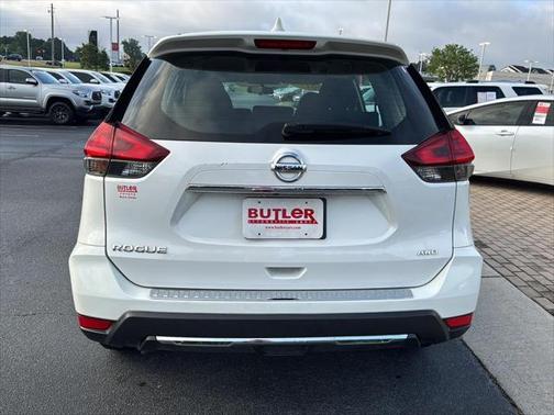 2017 Nissan Rogue S