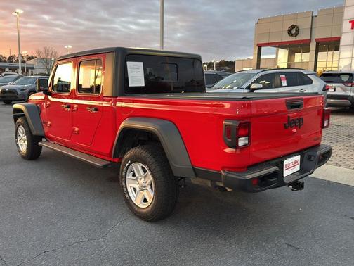 2020 Jeep Gladiator Sport S