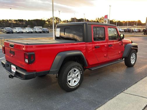 2020 Jeep Gladiator Sport S