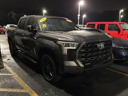 2023 Toyota Tundra Platinum