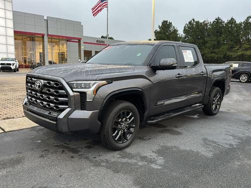 2023 Toyota Tundra Platinum