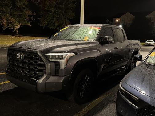 2023 Toyota Tundra Platinum