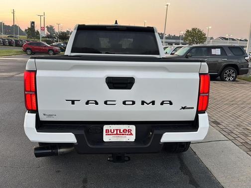 2025 Toyota Tacoma SR5