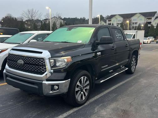 2018 Toyota Tundra SR5