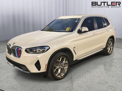 Mineral White Metallic 2022 BMW X3 xDrive30i