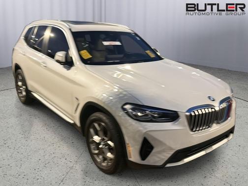 Mineral White Metallic 2022 BMW X3 xDrive30i