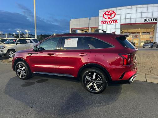 2022 Kia Sorento S