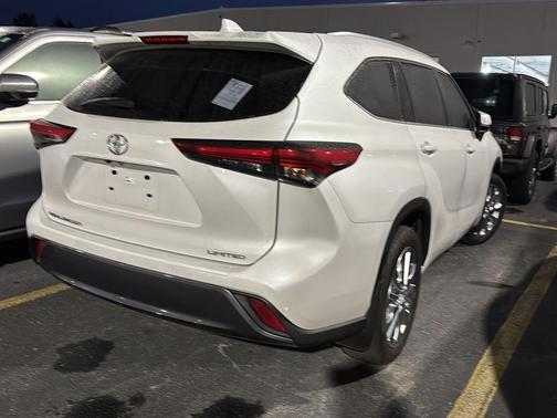 2024 Toyota Highlander Limited