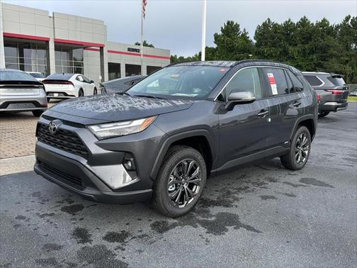 2025 Toyota RAV4 Hybrid XLE Premium