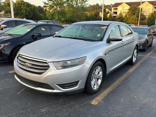 2014 Ford Taurus SEL