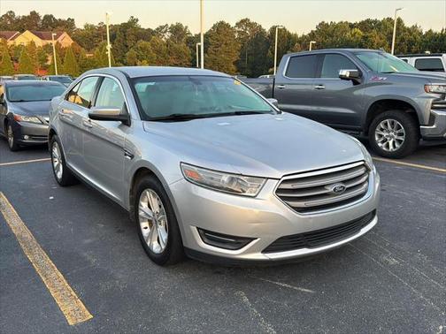 2014 Ford Taurus SEL