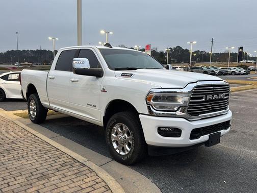 2024 RAM 2500 Laramie Crew Cab 4x4 6'4' Box