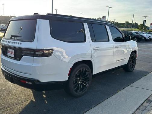 2024 Jeep Grand Wagoneer Series III Obsidian 4x4