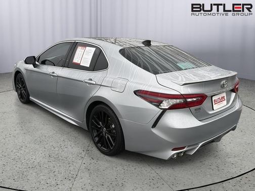 Celestial Silver Metallic 2022 Toyota Camry XSE