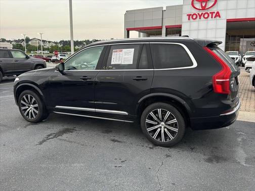 2023 Volvo XC90 B5 Plus
