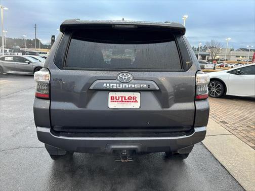2023 Toyota 4Runner SR5
