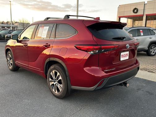 2023 Toyota Highlander Hybrid XLE
