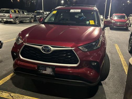 2023 Toyota Highlander Hybrid XLE