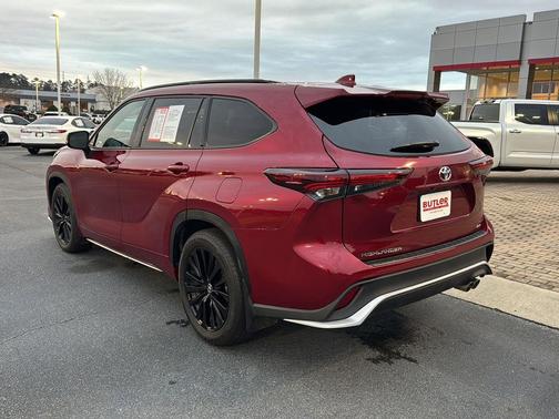 2024 Toyota Highlander XSE