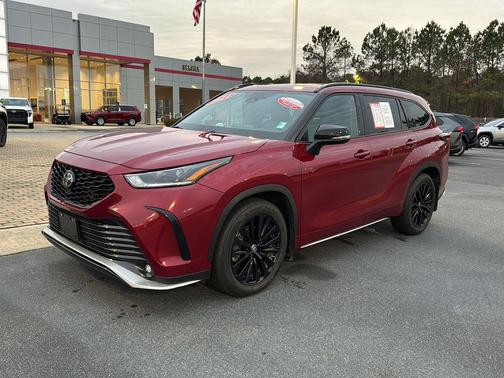 2024 Toyota Highlander XSE