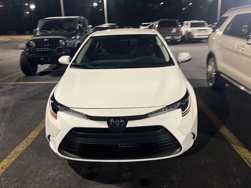 2026 Toyota Corolla LE