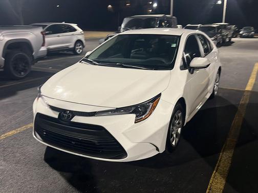 2026 Toyota Corolla LE