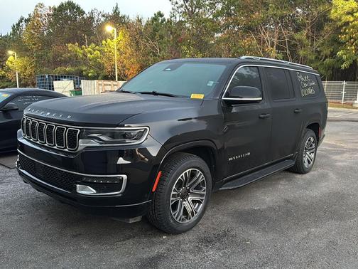 2023 Jeep Wagoneer L Series I 4x2